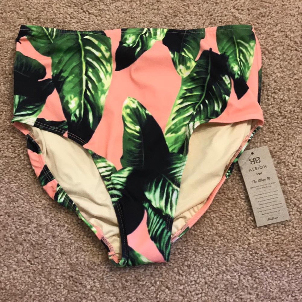 Bikini bottoms
